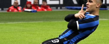Lautaro Martinez festeggia il gol dell'1-0 contro l'Atalanta
