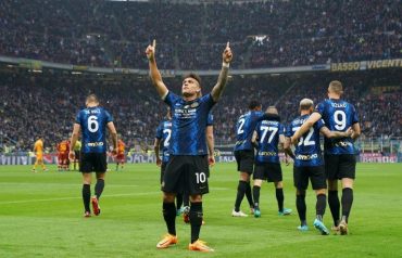 Lautaro indica il cielo